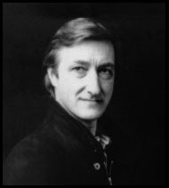 portrait of Julian Barnes